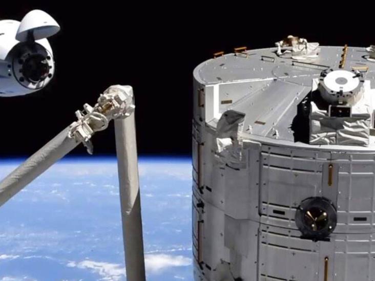 Cápsula reutilizada de SpaceX llega a la EEI con astronautas Cápsula reutilizada de SpaceX llega a la EEI con astronautas