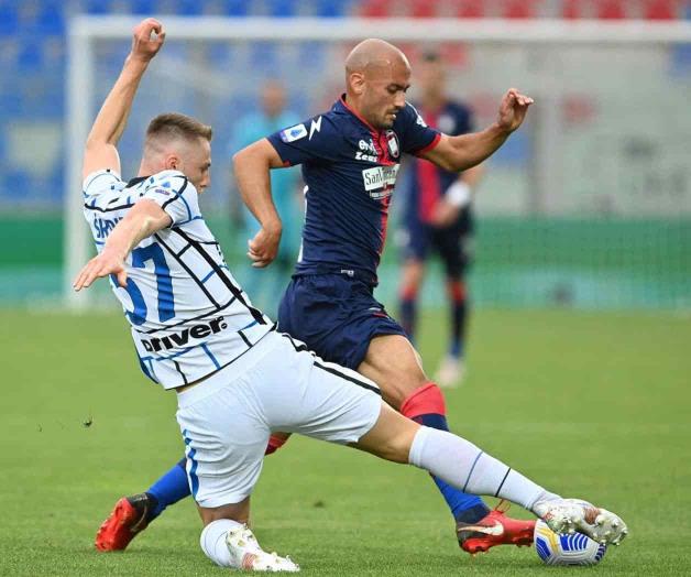 Inter gana y acaricia campeonato en Italia