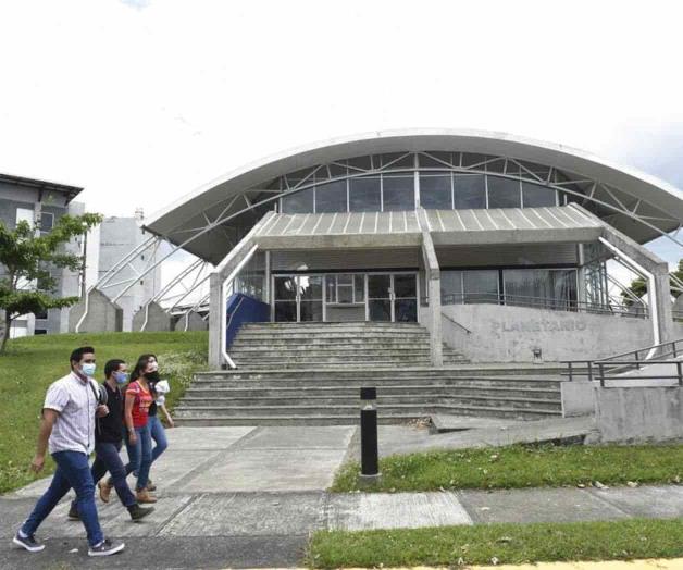 Latinoamérica mira hacia el espacio pese a limitaciones Latinoamérica mira hacia el espacio pese a limitaciones