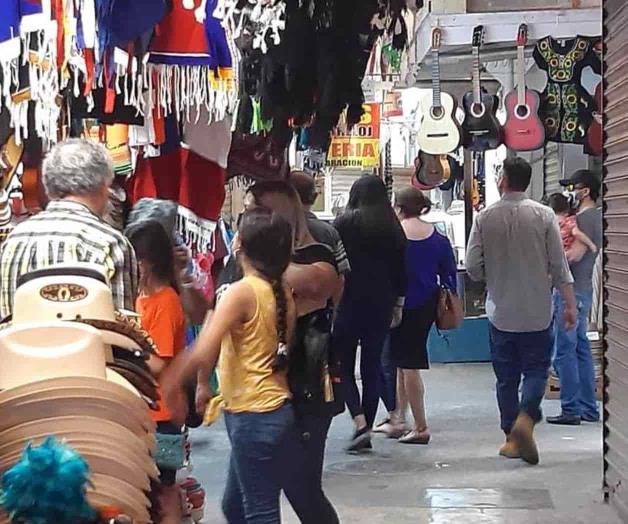 Reviven texanos al Mercado Zaragoza