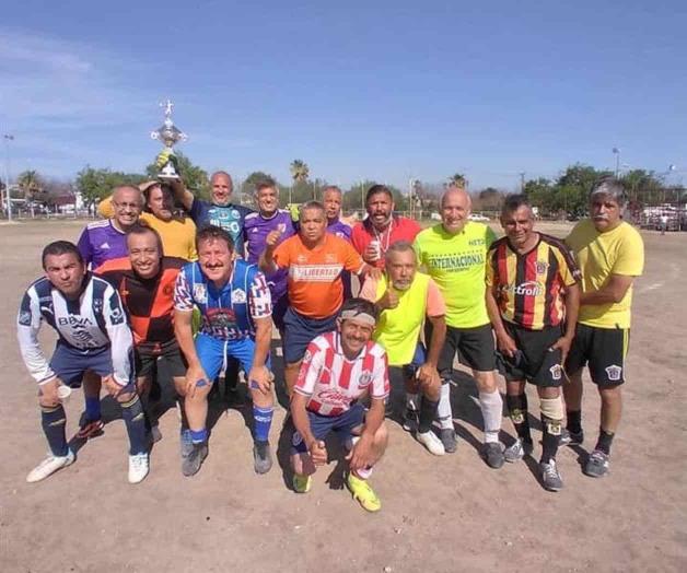 ¡Es Aztlán campeón de torneo relámpago!