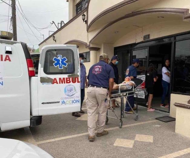 Sufren volcadura rumbo El Empalme Sufren volcadura rumbo El Empalme