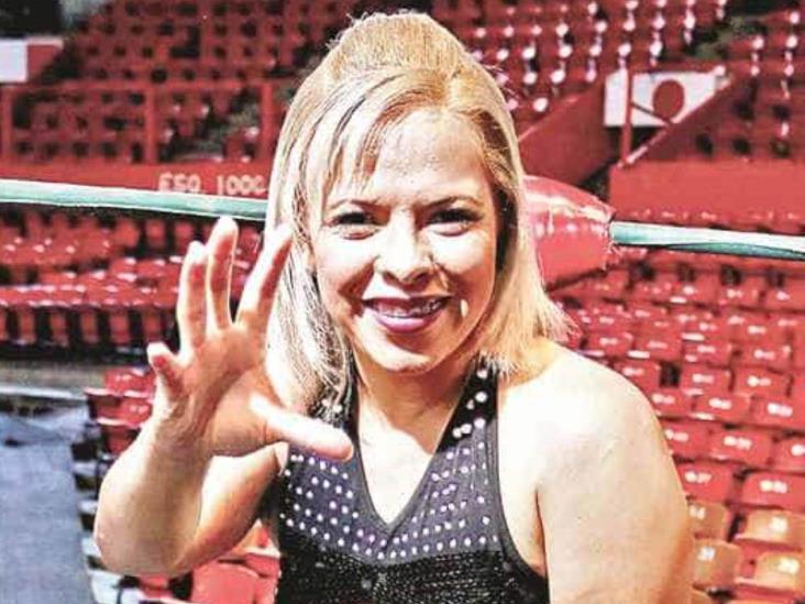 Desea CMLL cartel estelar femenino Desea CMLL cartel estelar femenino