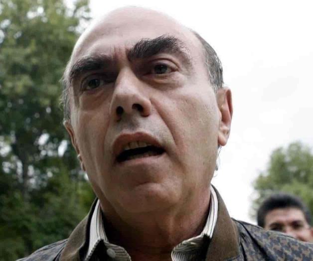 Quitan pasaportes a Nacif en Líbano; está libre bajo fianza