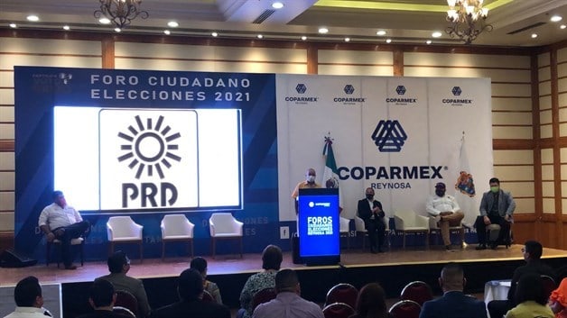 Arranca foro ciudadano con candidatos a diputación local