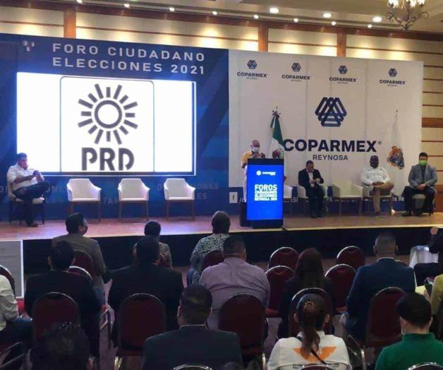 Arranca foro ciudadano con candidatos a diputación local