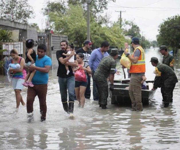 Ayudan a familias Ejército y Marina
