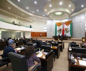 Abren procesos penales a involucrados en orden de aprehensión contra gobernador