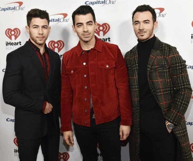 Vuelven con tour en EU