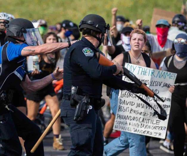 Avalan reprimir protestas