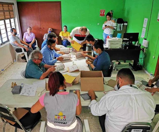 Contabilizan y sellan boletas