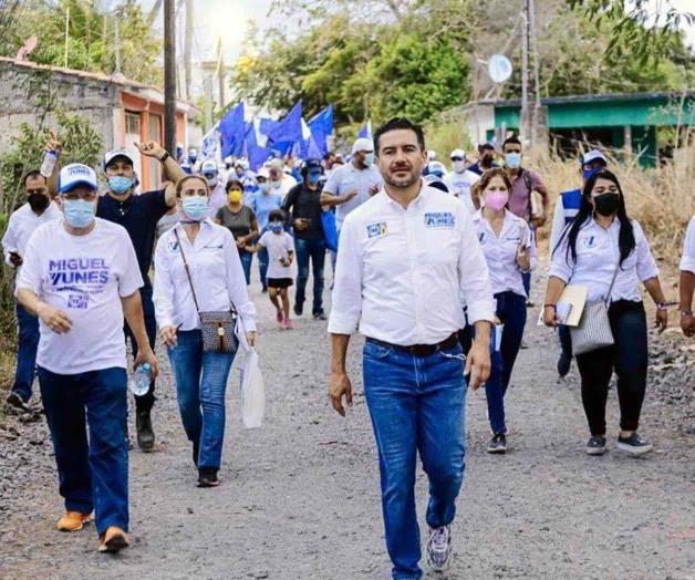 Indagan a Yunes Márquez por falsificación de documentos