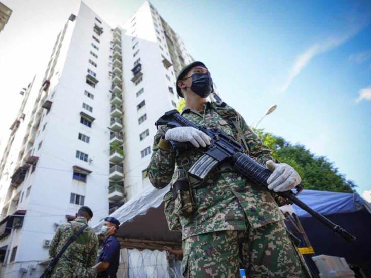 Malasia declara confinamiento casi total por pandemia Malasia declara confinamiento casi total por pandemia