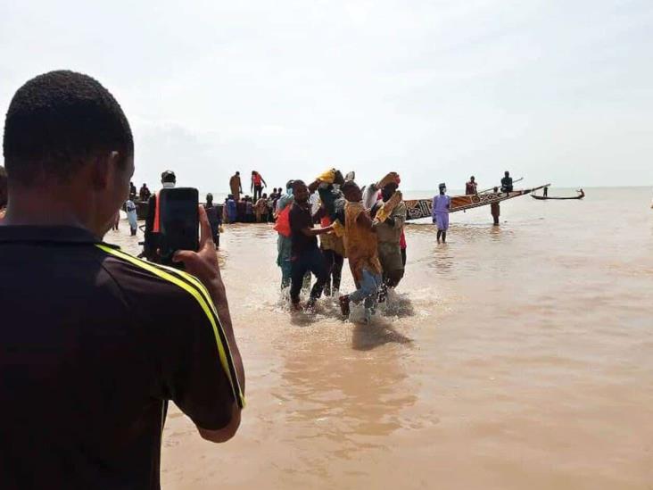 Mueren 60 personas en naufragio en el río Níger Mueren 60 personas en naufragio en el río Níger