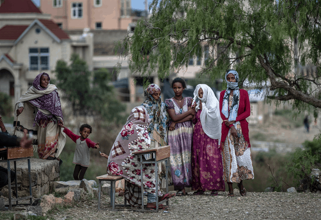 Violan soldados a mujeres en Tigray