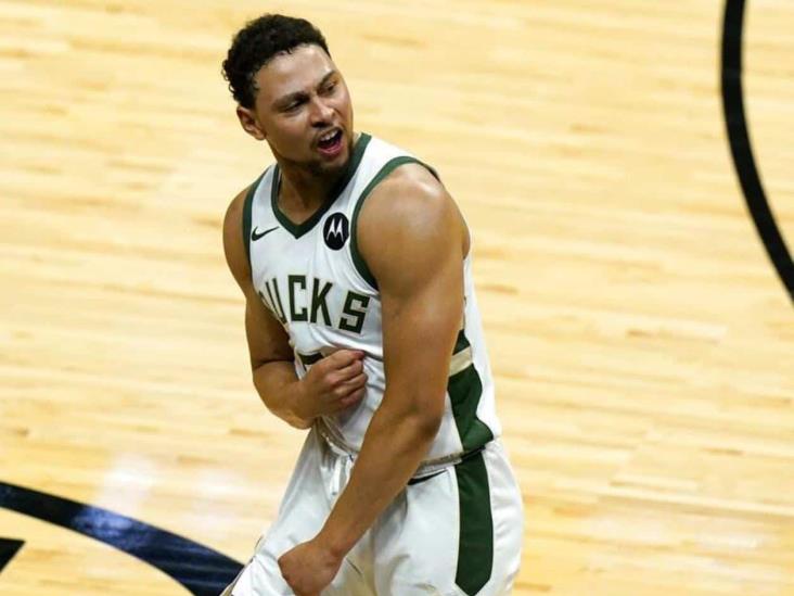Bucks vencen a Heat 120-103 y pasan a 2da ronda de playoffs Bucks vencen a Heat 120-103 y pasan a 2da ronda de playoffs