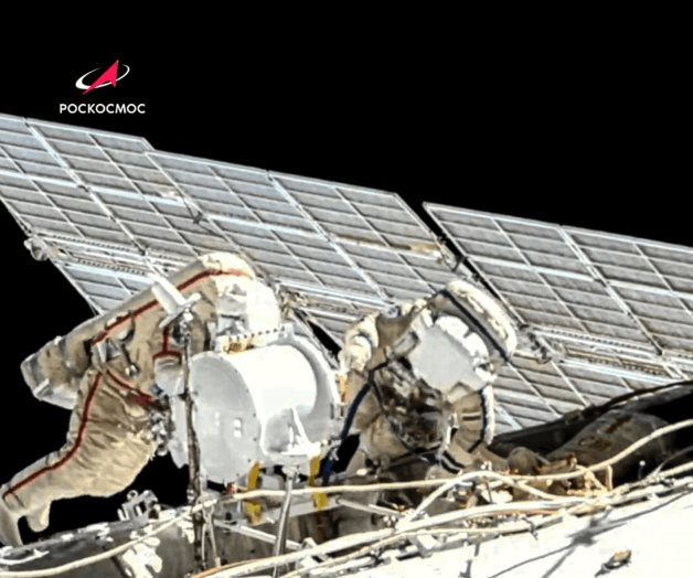 Cosmonautas rusos completan caminata