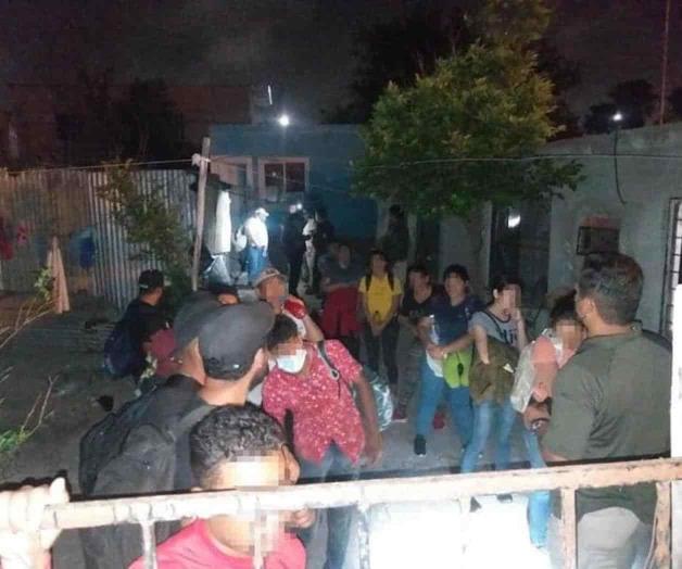 Atoran a 64 migrantes Atoran a 64 migrantes