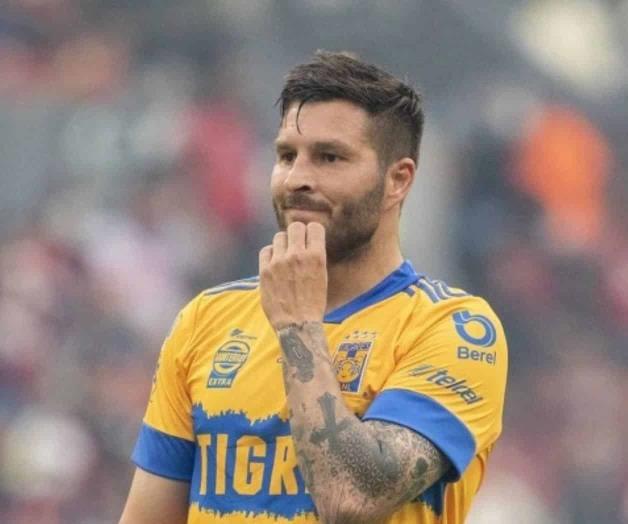 Gignac se manifesta, tras supuesta infidelidad a su esposa