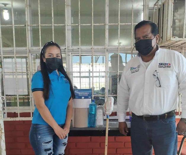 Entrega Municipio kits de limpieza Entrega Municipio kits de limpieza