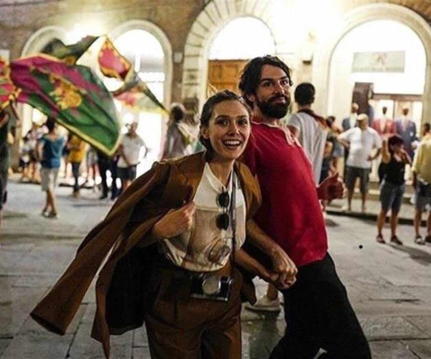 Revela Elizabeth Olsen que está casada