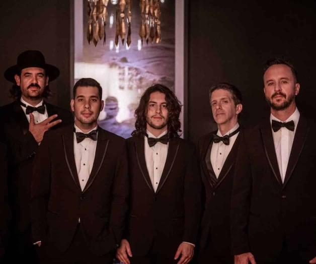 Caminan Los Claxons en fuego con amigos Caminan Los Claxons en fuego con amigos