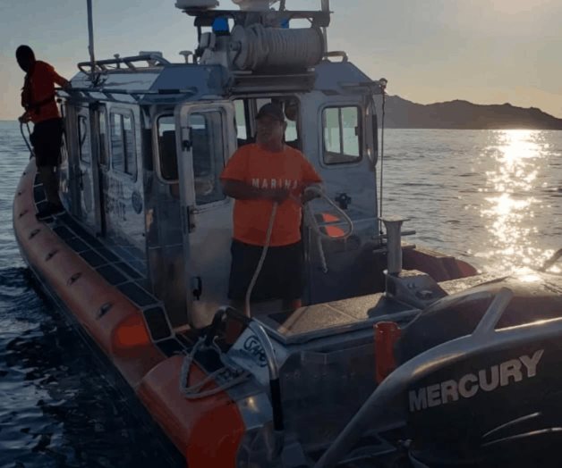Rescatan a náufragos en Guaymas gracias a chat de WhatsApp de la SSP Rescatan a náufragos en Guaymas gracias a chat de WhatsApp de la SSP
