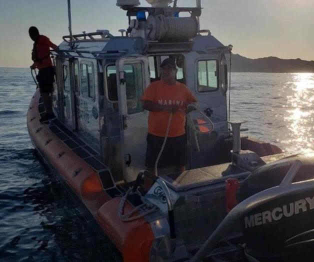 Rescatan a náufragos gracias a chat de WS