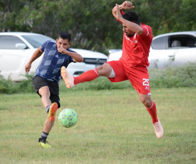 Le sacan empate a Charles & Saenz