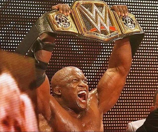 Bobby Lashley derrota a Drew McIntyre y retiene el título de WWE