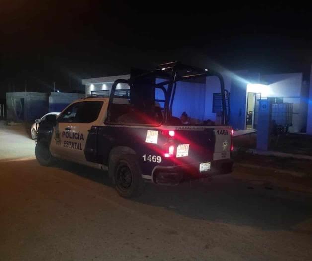 Molesta a pareja y pide arrestarlo Molesta a pareja y pide arrestarlo