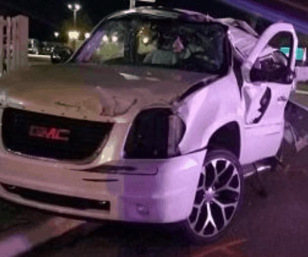 Se pasa semáforo en rojo y causa tragedia Se pasa semáforo en rojo y causa tragedia