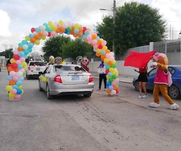 Despiden el ciclo en forma diferente Despiden el ciclo en forma diferente