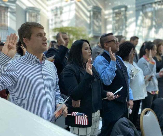 Preside Biden acto de naturalización Preside Biden acto de naturalización