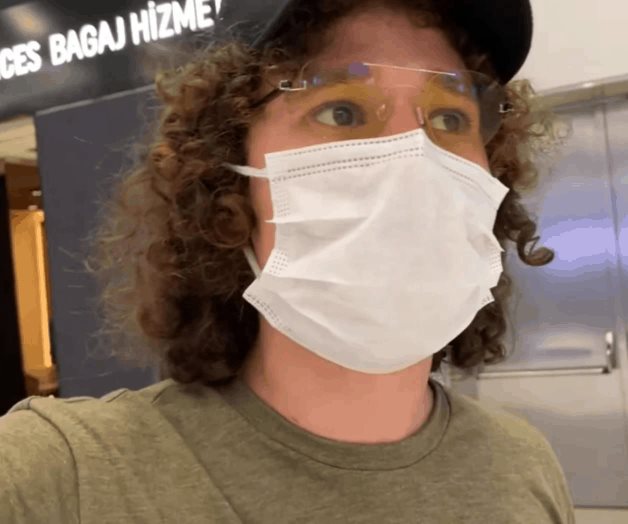 No entra Luisito Comunica a Europa por vacuna Sinovac de su papá No entra Luisito Comunica a Europa por vacuna Sinovac de su papá