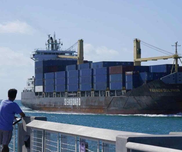 Déficit comercial de EEUU aumenta a 71.200 millones en mayo Déficit comercial de EEUU aumenta a 71.200 millones en mayo