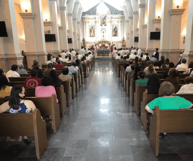 Limitan acceso a las iglesias Limitan acceso a las iglesias