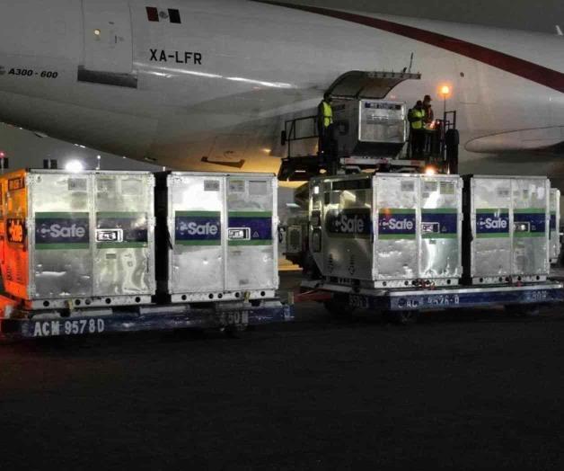 Llega megalote de 2.3 millones de dosis Llega megalote de 2.3 millones de dosis