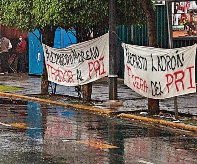 Crisis interna en el PRI: una sensación recurrente de extinción Crisis interna en el PRI: una sensación recurrente de extinción