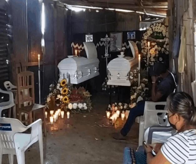 Velan a niños que murieron en fuego cruzado en Veracruz Velan a niños que murieron en fuego cruzado en Veracruz