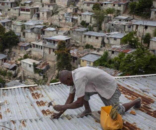 Tras dejar 3 muertos en el Caribe, Elsa surca mares cubanos Tras dejar 3 muertos en el Caribe, Elsa surca mares cubanos