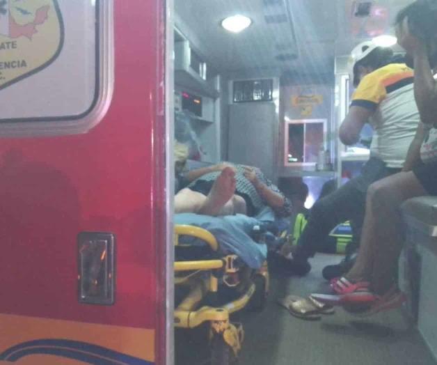 Tres heridos en accidente vial Tres heridos en accidente vial