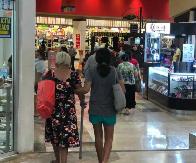 Adaptan reglas sanitarias en los centros comerciales Adaptan reglas sanitarias en los centros comerciales