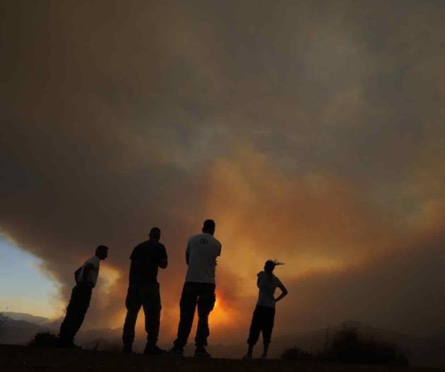 Arroja 4 muertos incendio forestal Arroja 4 muertos incendio forestal