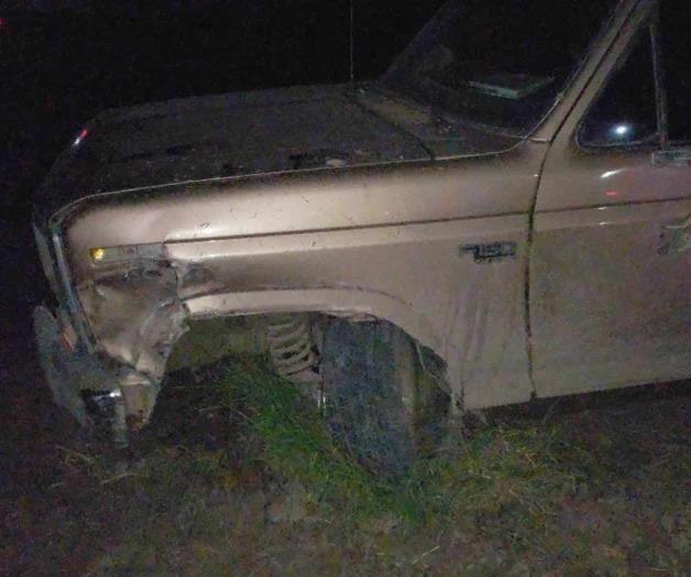 Provoca tráiler un accidente carretero Provoca tráiler un accidente carretero