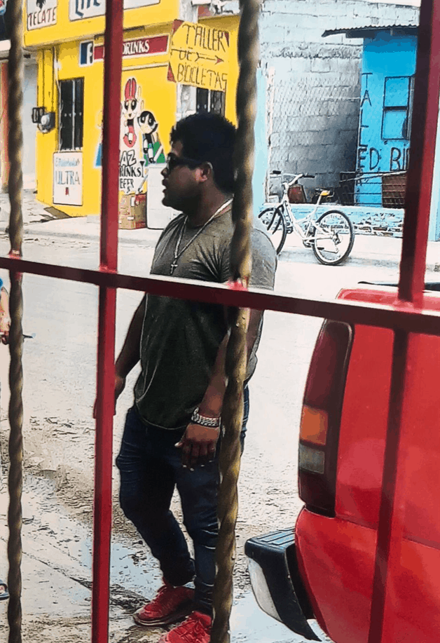 ¡Esto sí es abuso! choca y no paga...