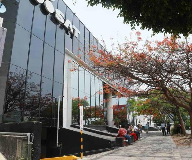 Aprieta el SAT ¡Y no hay citas! Aprieta el SAT ¡Y no hay citas!