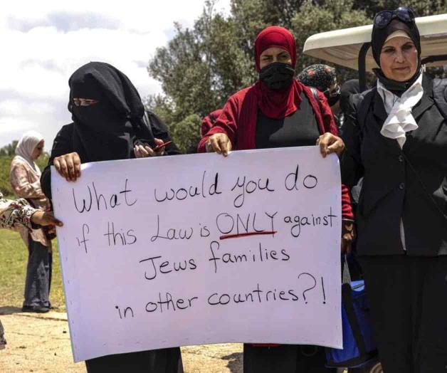 Israel bloquea una ley que vetaba a cónyuges palestinos Israel bloquea una ley que vetaba a cónyuges palestinos