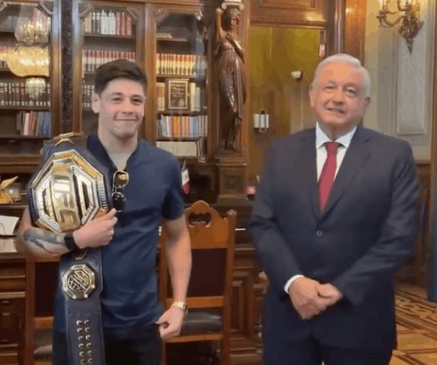 AMLO elogia al peleador Brandon Moreno: Es un mexicano ejemplar AMLO elogia al peleador Brandon Moreno: Es un mexicano ejemplar