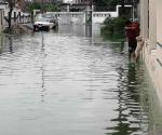 Reynosenses renuentes a dejar viviendas inundadas